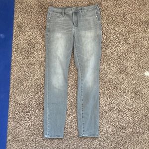 Worn twice stretchy Athleta sculpttek